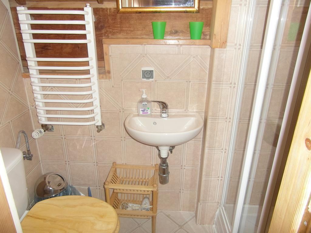 Biala Wiselka Bed & Breakfast Wisla Phòng bức ảnh
